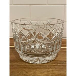 Threshold crystal bowl 
